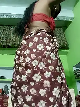 Snapshot of ZIVAA chatting on June 9, 2026, 7:47 pm ZIVAA online show from June 9, 2026, 7:47 pm