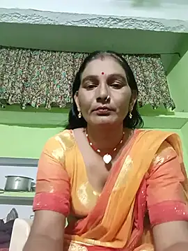 Snapshot of ZIVAA chatting on June 21, 2026, 6:16 am ZIVAA online show from June 21, 2026, 6:16 am