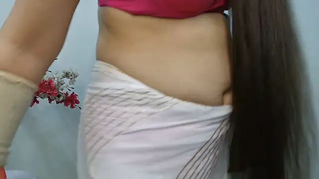 ruby100 online show from October 17, 2025, 5:26 pm