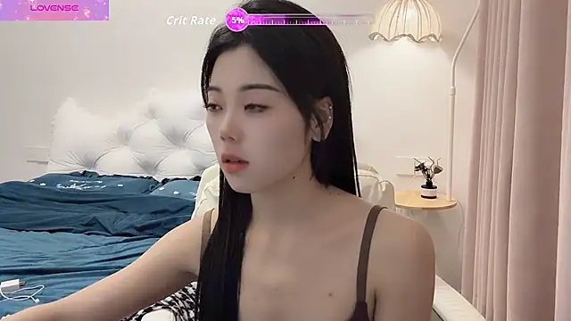 Snapshot of bao-bao- chatting on November 12, 2025, 4:07 pm bao-bao- online show from November 12, 2025, 4:07 pm