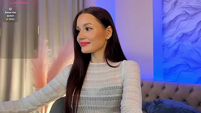 Aria Mila online show from November 20, 2025, 3:07 am