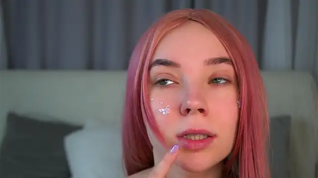 KarriBrownd online show from January 19, 2026, 1:09 am