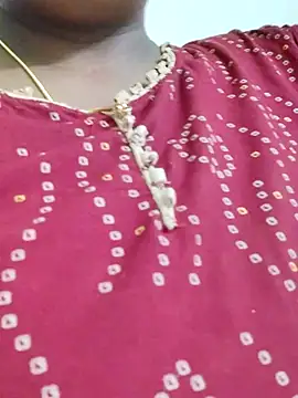 Snapshot of Tamilreethu chatting on October 7, 2025, 5:26 am Tamilreethu online show from October 7, 2025, 5:26 am