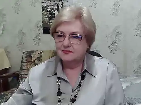 Renata62011 online show from May 27, 2026, 6:32 am
