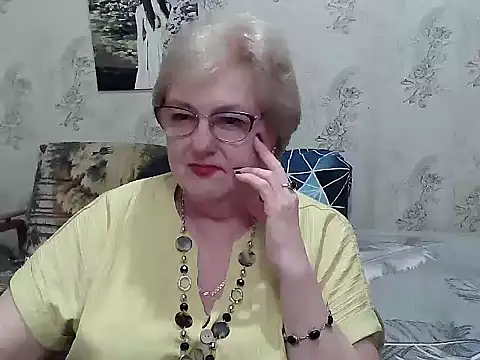Renata62011 online show from June 3, 2026, 4:01 pm