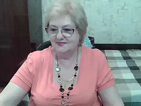 Renata62011 online show from July 18, 2026, 12:20 pm