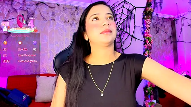 SophiaWalker 1 online show from October 28, 2025, 11:03 am