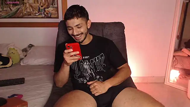 ArturoCardona  online show from February 27, 2026, 11:38 pm