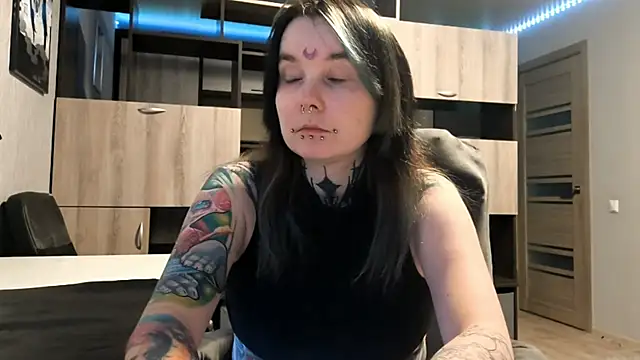 HighelikeGirl online show from March 25, 2026, 3:07 pm