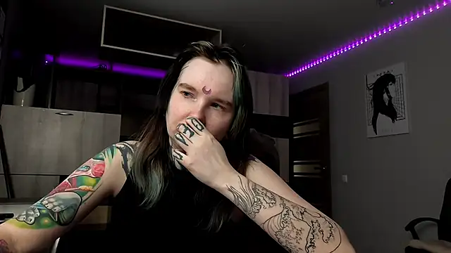 HighelikeGirl online show from March 30, 2026, 7:31 am