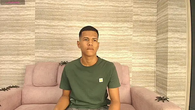 KingStark  online show from November 2, 2025, 11:12 am