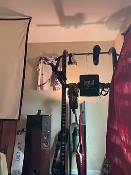 KeYBuMp323 online show from November 19, 2025, 3:23 pm