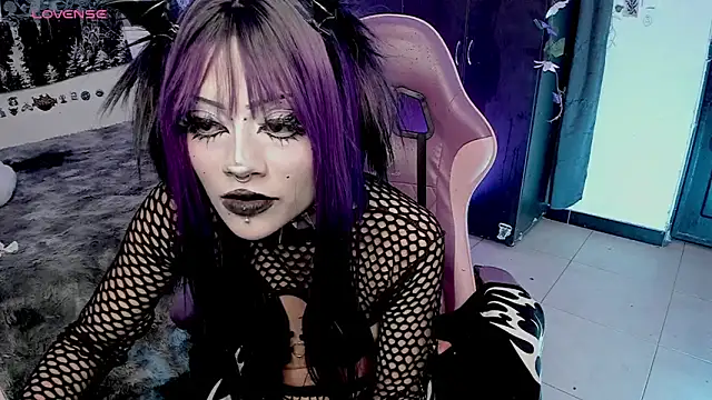 Snapshot of GothKitten666 chatting on June 21, 2026, 6:27 am GothKitten666 online show from June 21, 2026, 6:27 am