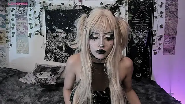 Snapshot of GothKitten666 chatting on July 18, 2026, 7:45 am GothKitten666 online show from July 18, 2026, 7:45 am
