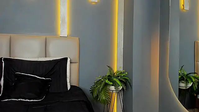 VenusBlazer online show from September 15, 2025, 11:10 am