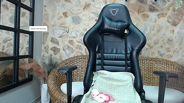 VenusBlazer online show from October 4, 2025, 12:58 pm