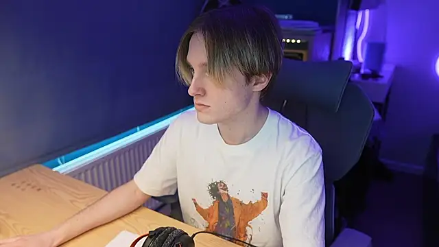 Serxyi online show from March 31, 2026, 11:43 am