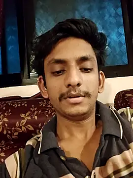 yung cplz online show from September 15, 2025, 10:59 am