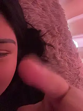 Snapshot of Regina_Escobar chatting on October 25, 2025, 9:09 pm Regina Escobar online show from October 25, 2025, 9:09 pm