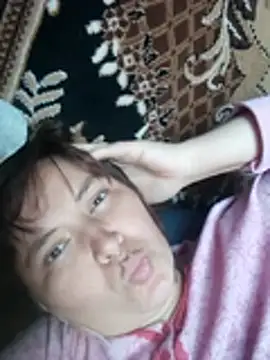 Romashka33011 online show from October 26, 2025, 9:37 am