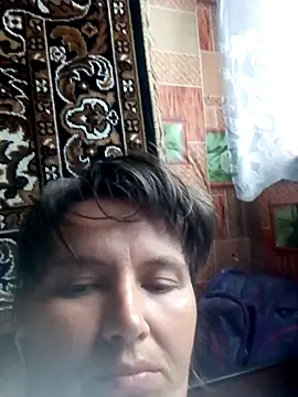 Snapshot of Romashka33011 chatting on June 15, 2026, 10:39 am Romashka33011 online show from June 15, 2026, 10:39 am