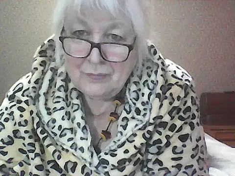 Alexia64231 online show from October 2, 2025, 3:13 am