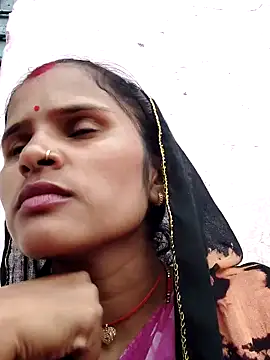 Sanjna cuty online show from September 18, 2025, 4:14 am