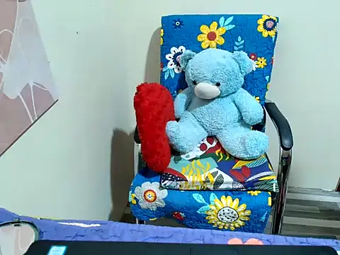 Snapshot of Sweet_jinns69 chatting on June 12, 2026, 12:37 pm Sweet jinns69 online show from June 12, 2026, 12:37 pm