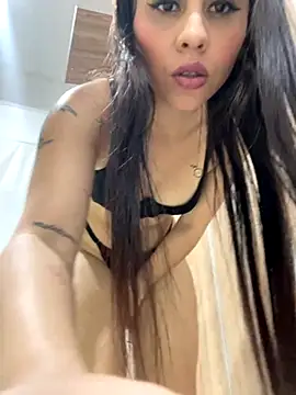 LuluMonroe Eup online show from October 2, 2025, 3:13 am