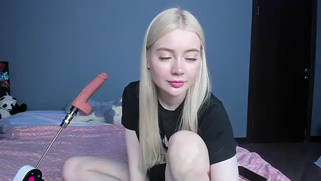 Lillie Berry online show from May 20, 2026, 5:13 am