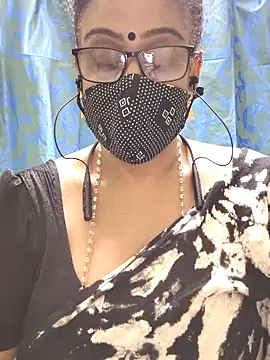 sweet-lotus online show from November 16, 2025, 5:40 pm