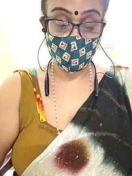 sweet-lotus online show from November 27, 2025, 4:25 am