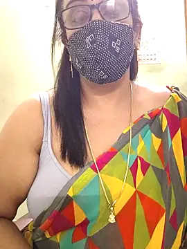 sweet-lotus online show from March 18, 2026, 2:20 pm