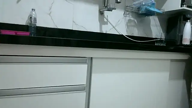 misticamey online show from March 16, 2026, 9:13 am