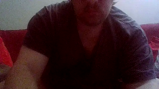 chubbyDavid1998 online show from November 3, 2025, 6:58 am