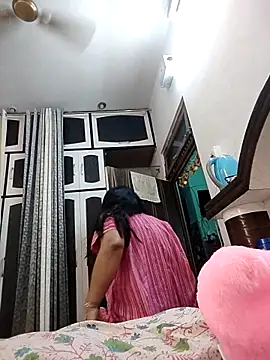 Cute-Janvi20 online show from April 10, 2026, 9:25 am