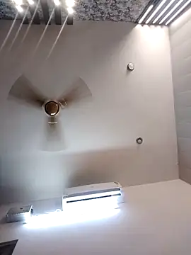 Cute-Janvi20 online show from April 18, 2026, 5:44 am