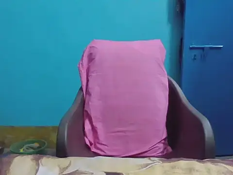 Snapshot of itsabika chatting on November 25, 2025, 8:25 am itsabika online show from November 25, 2025, 8:25 am