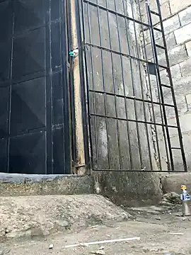 Snapshot of Master_pigdirty chatting on September 11, 2025, 1:33 pm Master pigdirty online show from September 11, 2025, 1:33 pm