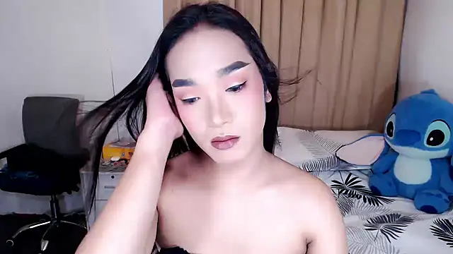 Snapshot of AsianHugeWildSaussage chatting on June 17, 2026, 1:45 pm AsianHugeWildSaussage online show from June 17, 2026, 1:45 pm