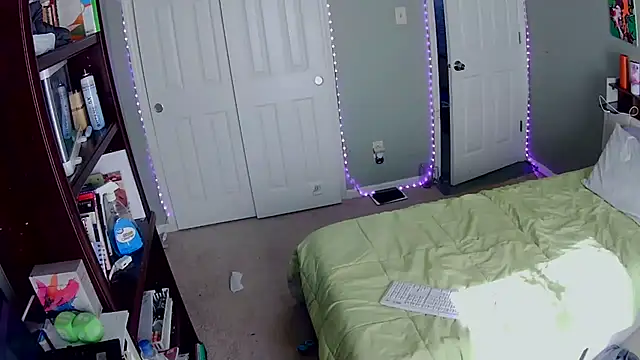 RhondaRump online show from November 13, 2025, 3:55 pm