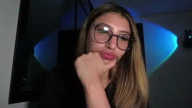 AriaBliss- online show from November 12, 2025, 9:53 am