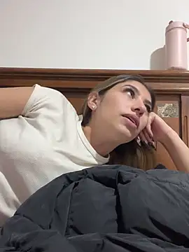 Snapshot of AriaBliss- chatting on February 20, 2026, 11:38 pm AriaBliss- online show from February 20, 2026, 11:38 pm