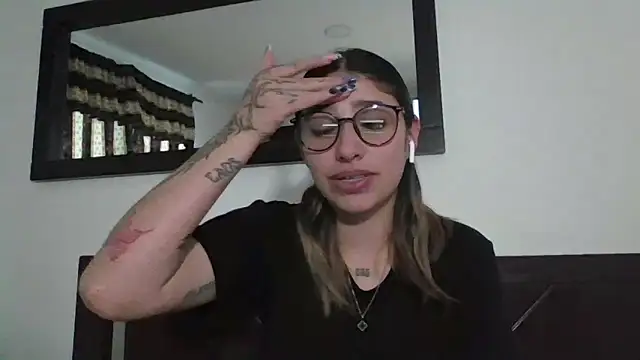 Snapshot of AriaBliss- chatting on May 14, 2026, 7:31 pm AriaBliss- online show from May 14, 2026, 7:31 pm