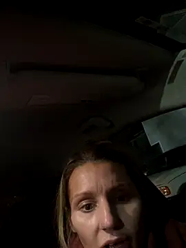 BaddieBossXX2 online show from December 2, 2025, 11:15 am