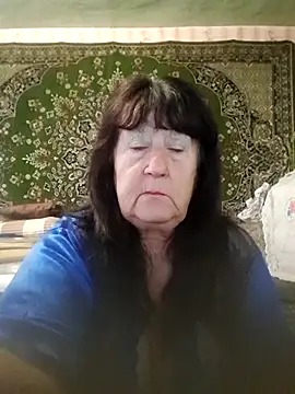 CrystalLime6411 online show from November 6, 2025, 8:37 am