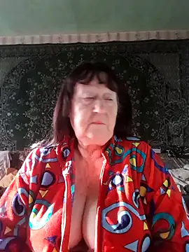 CrystalLime6411 online show from December 5, 2025, 11:30 am