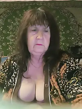 Snapshot of CrystalLime6411 chatting on May 29, 2026, 8:51 pm CrystalLime6411 online show from May 29, 2026, 8:51 pm