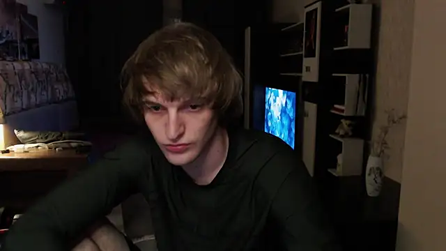 Playersuperstar online show from April 6, 2026, 8:10 pm