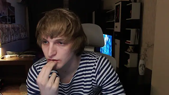 Playersuperstar online show from April 7, 2026, 7:58 pm